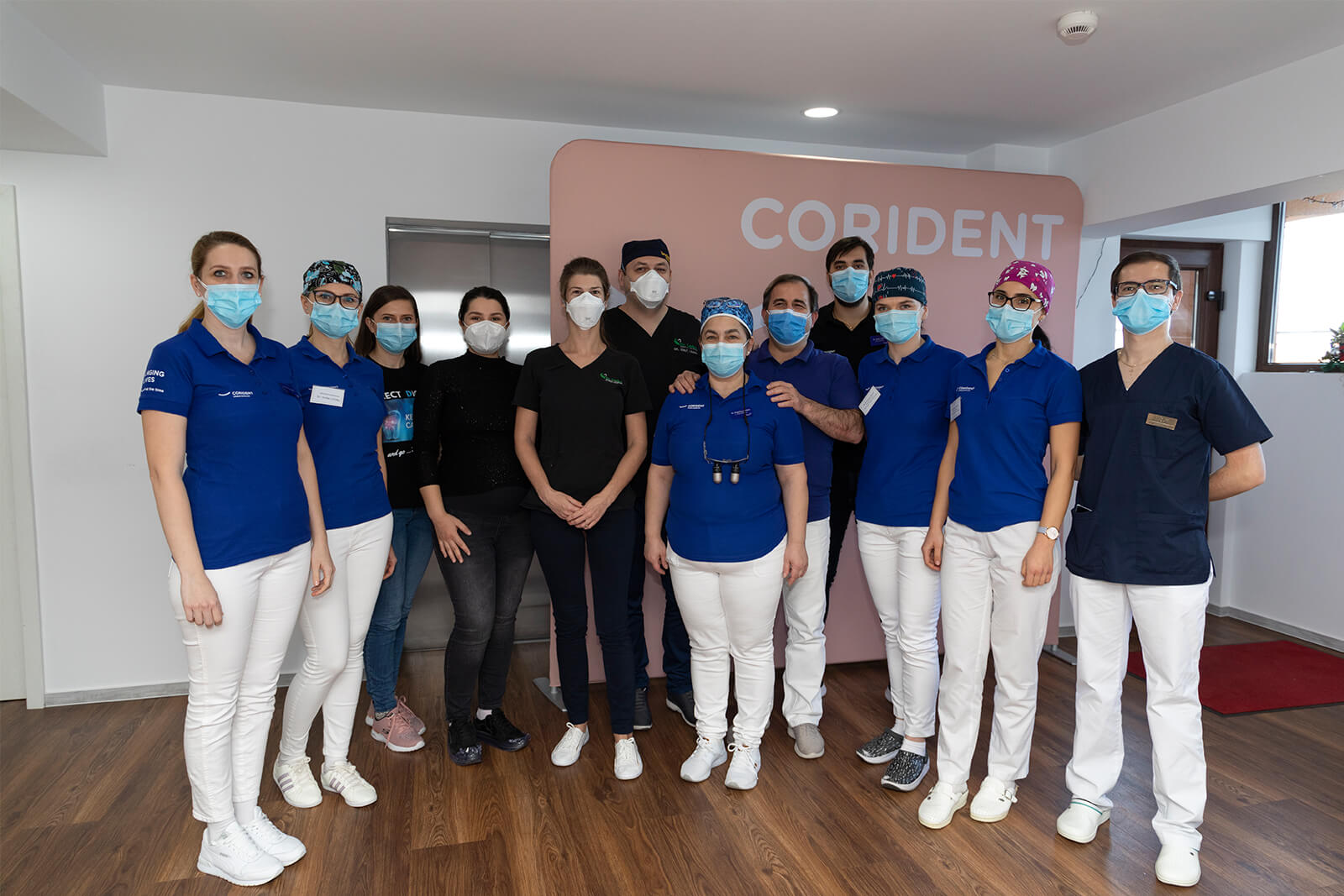 Echipa noii clinici stomatologice Dr. Leahu, din Sibiu